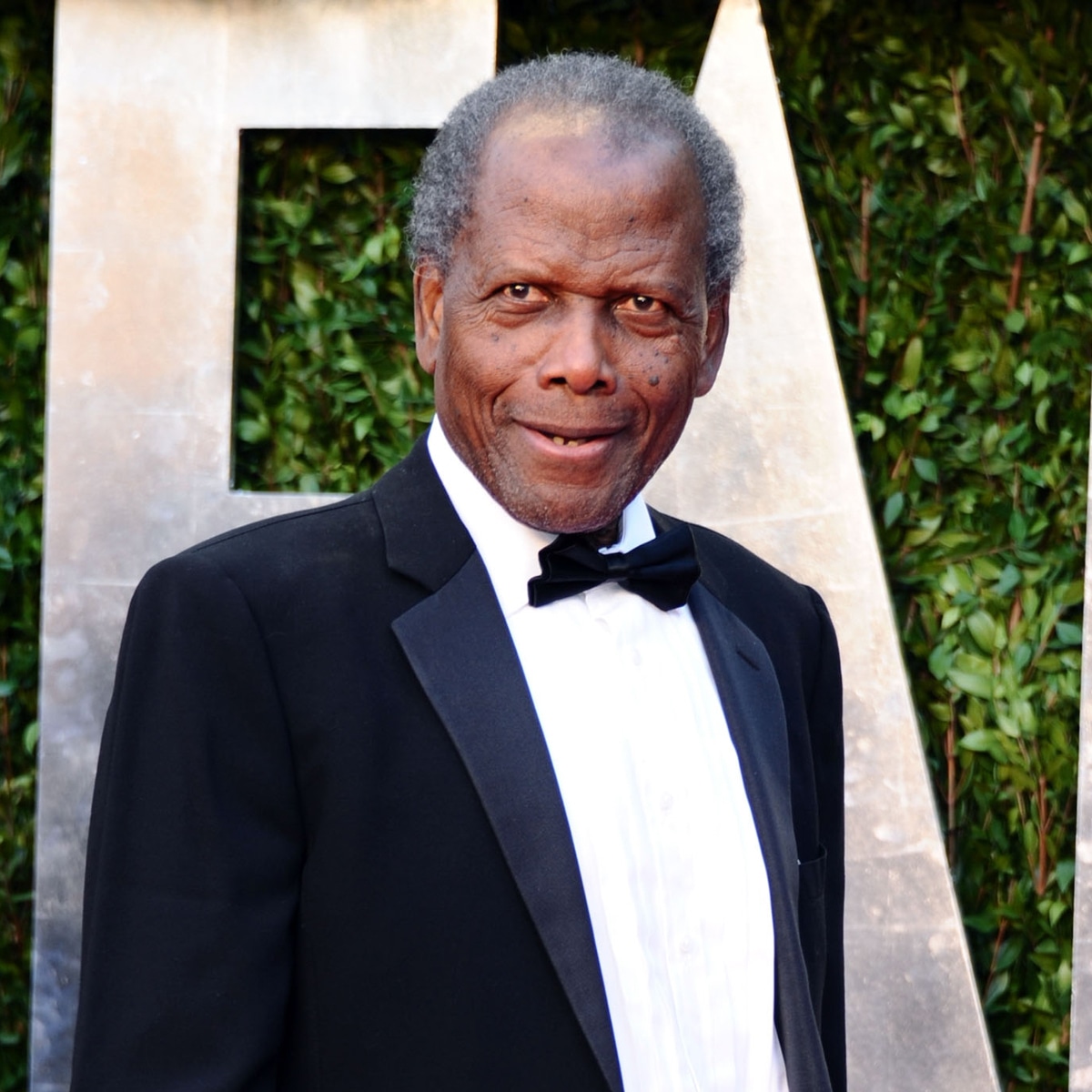 Sidney Poitier's Cause of Death Revealed - E! Online